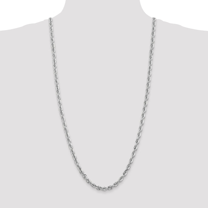 14k White Gold 5.5mm Diamond-cut Rope Chain