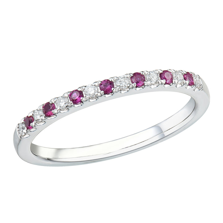 Novell Global - Ruby and Diamond Ring