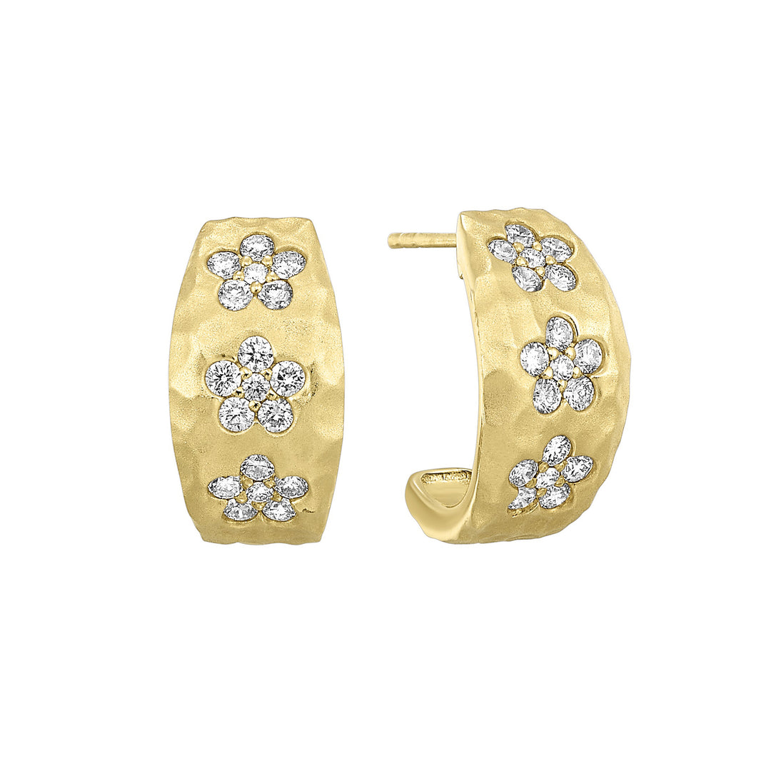 These captivating yellow gold earrings showcase floral designs made of brilliant diamonds set against gleaming gold. Accompanied by heart-shaped fastenings, they embody natures elegance.