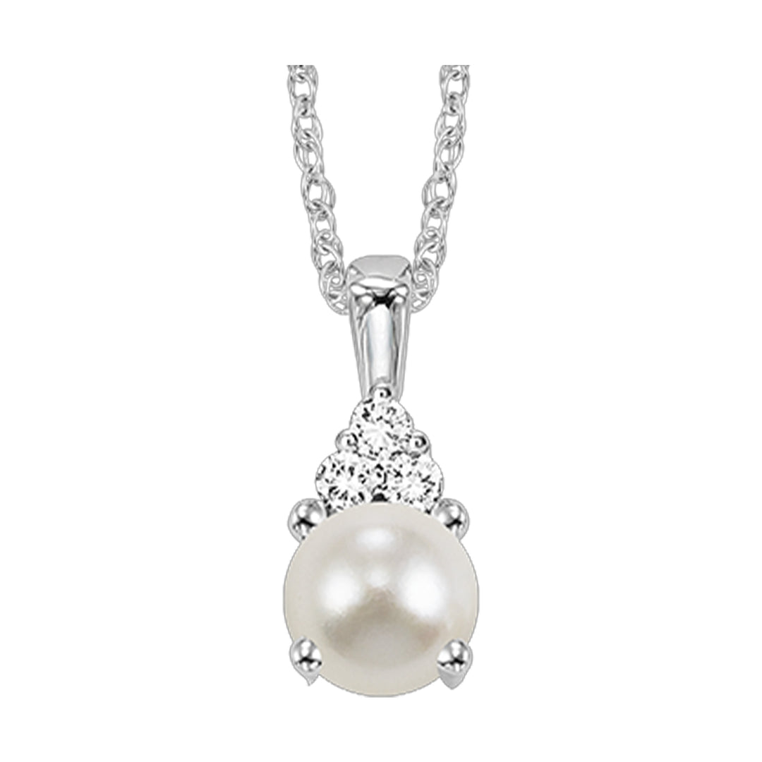 10Kt White Gold Diamond 1/50Ctw & Pearl Pendant
