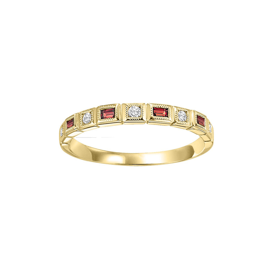 10Kt Yellow Gold Diamond 1/10Ctw & Garnet 1/8Ctw Ring