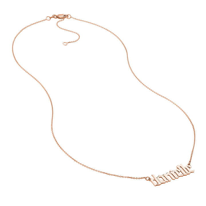 7mm Gothic Nameplate Necklace