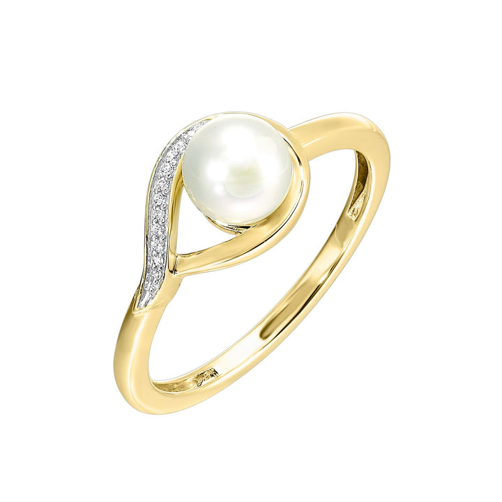 14Kt Yellow Gold Diamond 1/50Ctw & Pearl Ring
