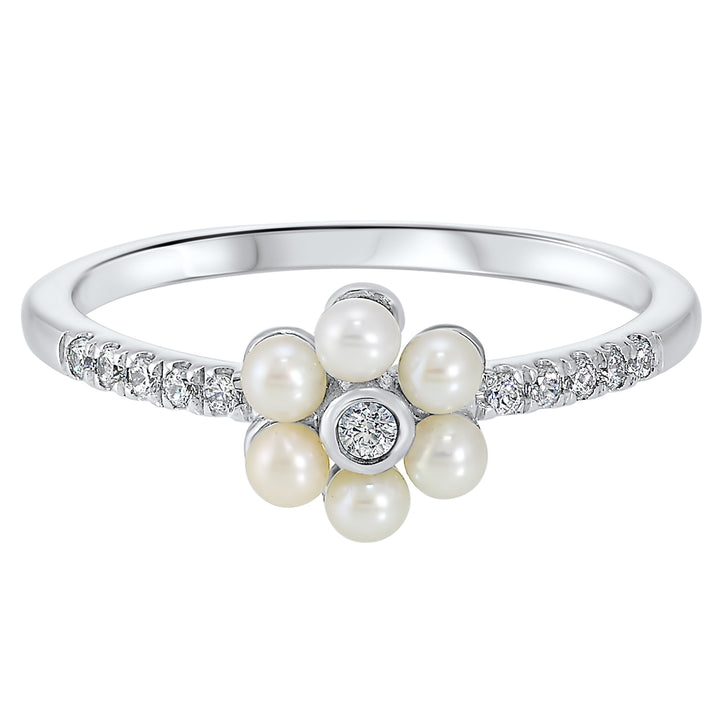 10Kt White Gold Diamond 1/10Ctw & Pearl 5/8Ctw Ring