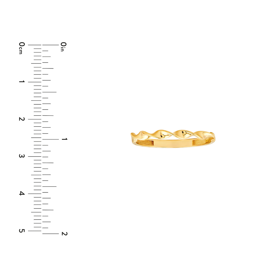 Twisted Band Ring
