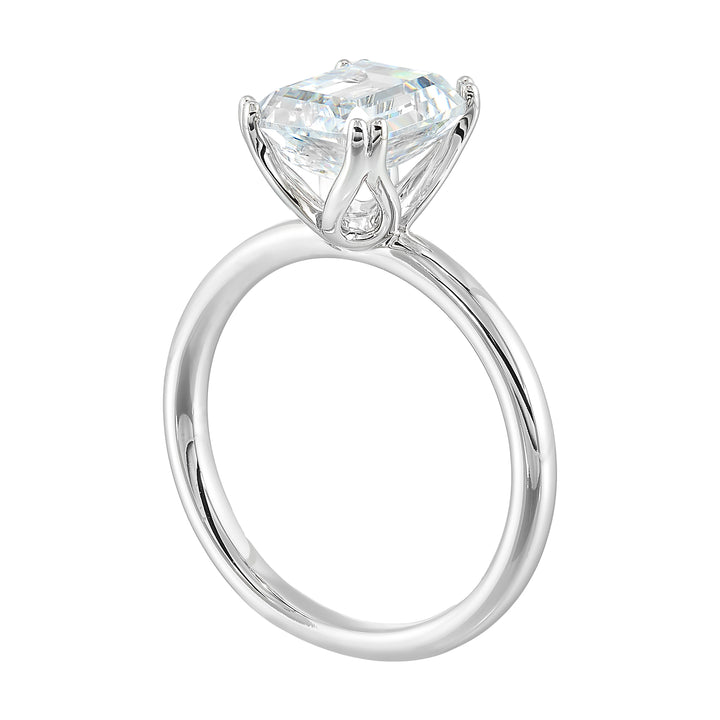 14Kt White Semi Mount For 3Ct Emerald Cut Center