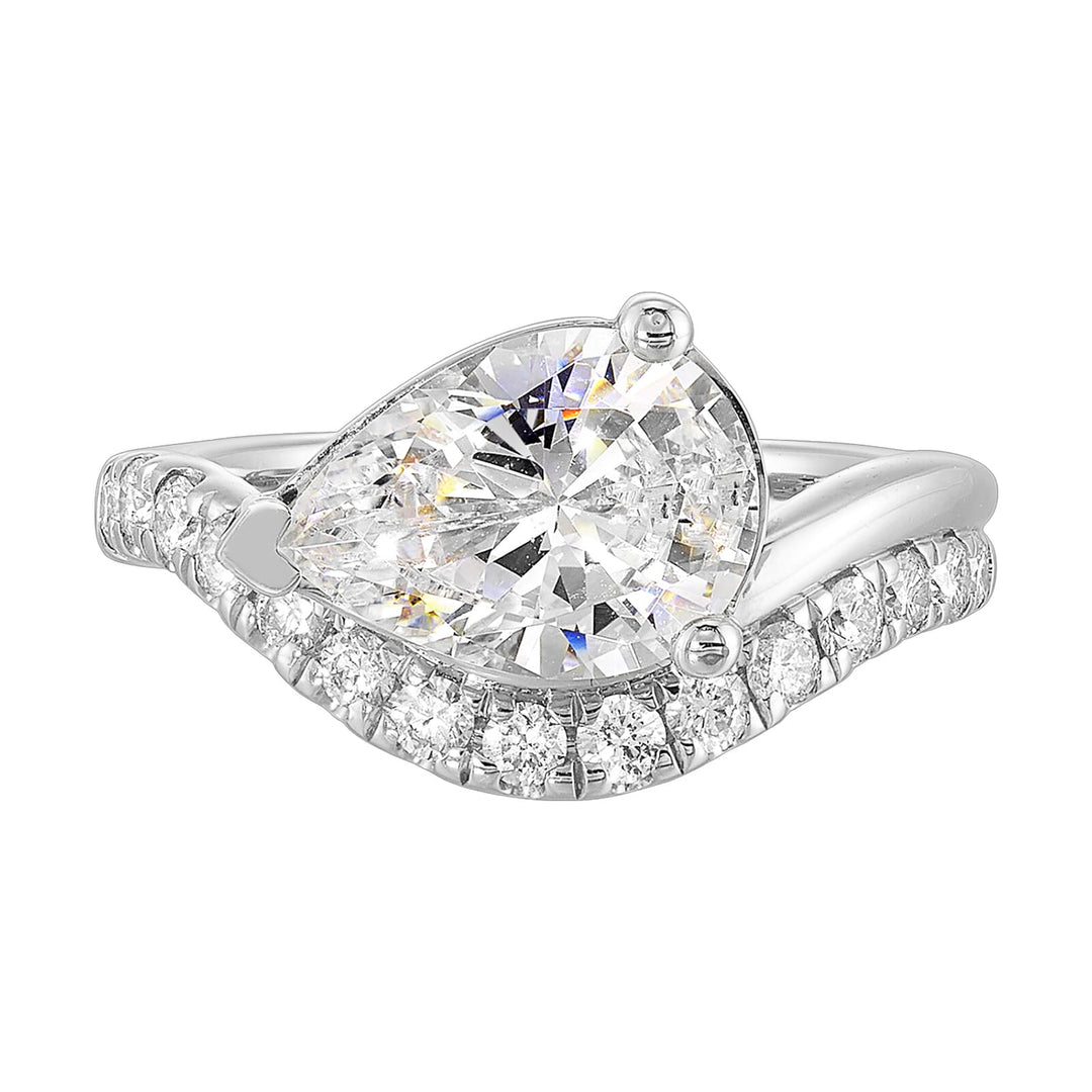 14Kt White Semi Mount 1/2Ctw For 3Ct Pear Center