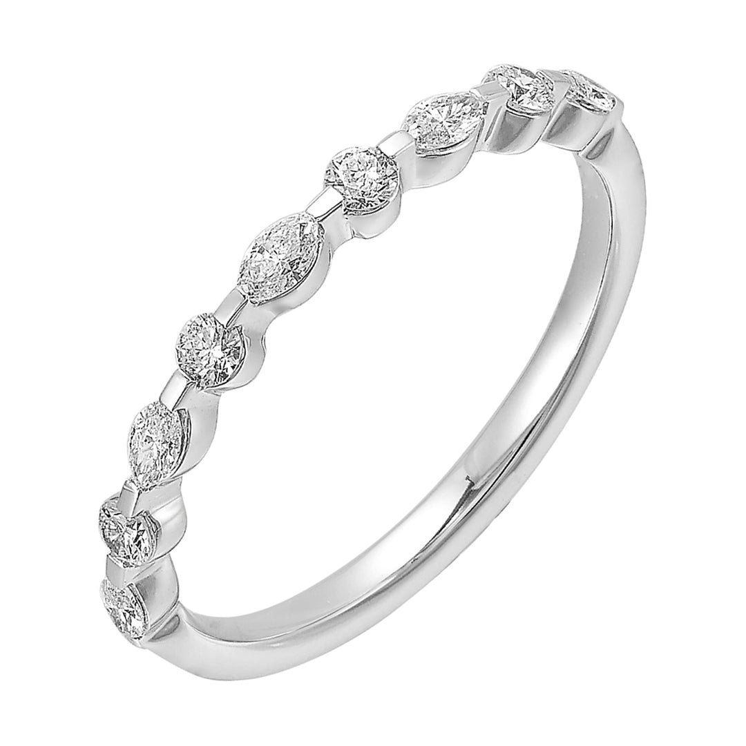 Marquise and round diamonds in alternate pattern in a captivating single prong look,  dance on this band set half way along with comfort fit inside.